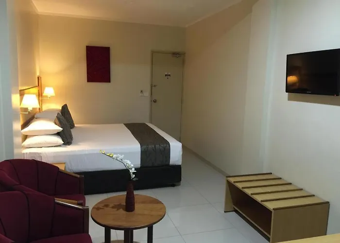 Victoria Palms Hotel
